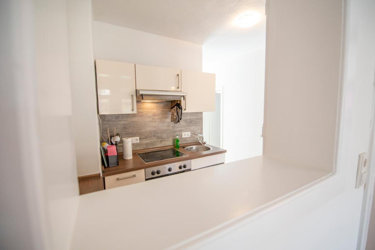 Apartment Mit Kleinem Innenhof Im Erdgeschoss Fuer Bis Zu 4 Personen Klotten Eksteriør bilde