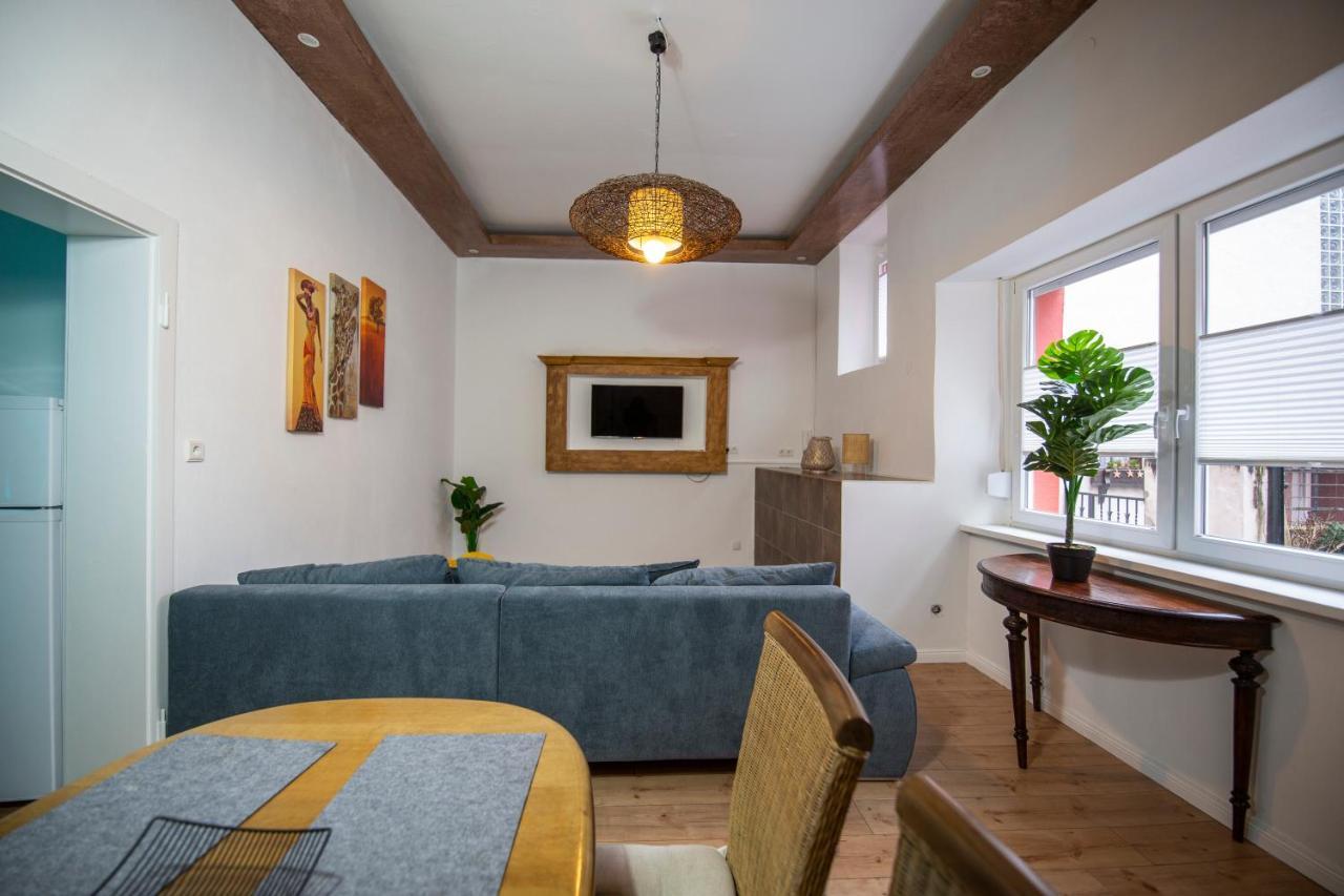 Apartment Mit Kleinem Innenhof Im Erdgeschoss Fuer Bis Zu 4 Personen Klotten Eksteriør bilde